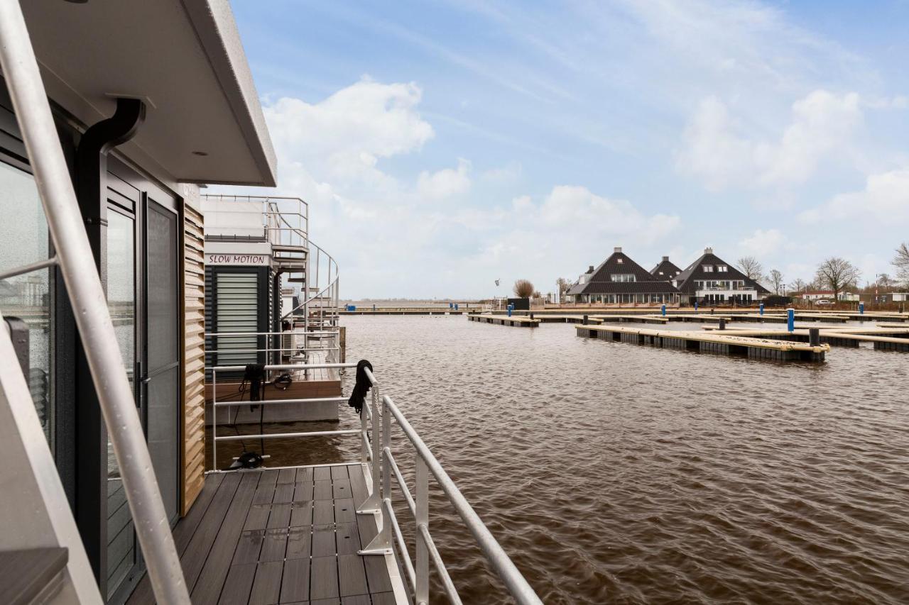 Welcome In - Houseboat 'Elysium' Met Eigen Aanlegsteiger Sneek - Offingawier Exteriér fotografie